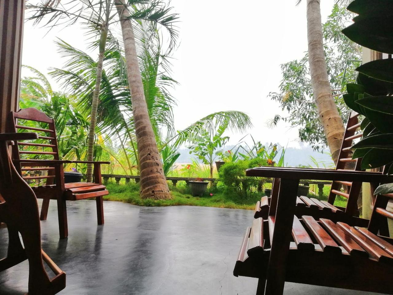 Viveka Inn Guest&Yala Safari Tissamaharama Bagian luar foto
