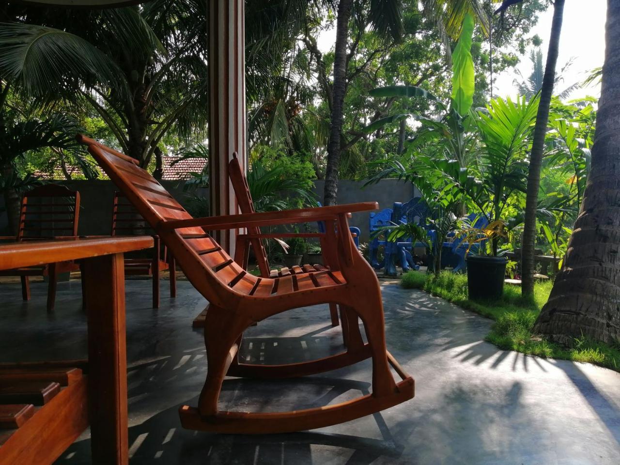 Viveka Inn Guest&Yala Safari Tissamaharama Bagian luar foto